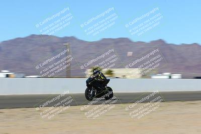 media/Jan-09-2022-SoCal Trackdays (Sun) [[2b1fec8404]]/Front Straight Speed Shots (1pm)/